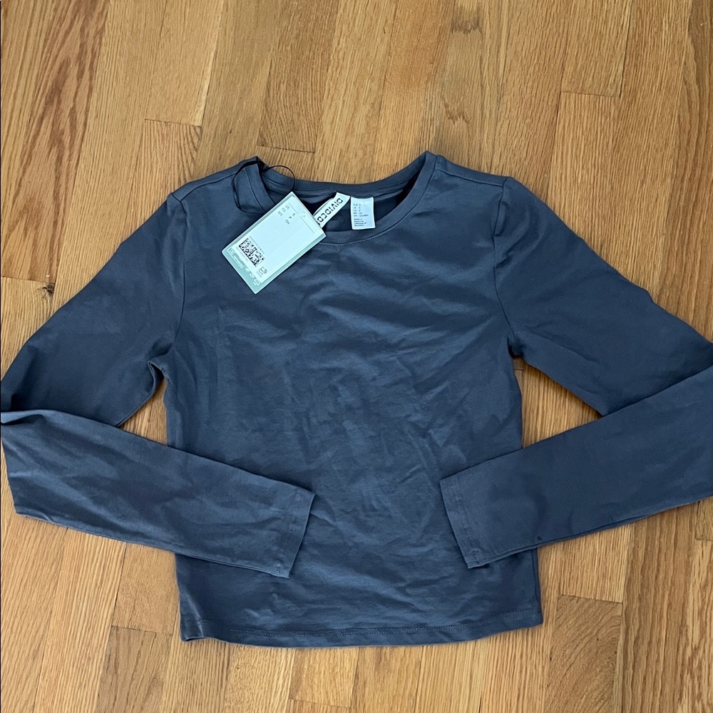 Divided Long Sleeve Charcoal Tee | S